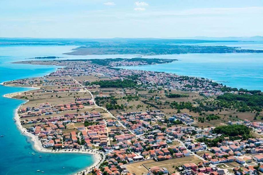 Apartmani Zarko Vir Exteriör bild